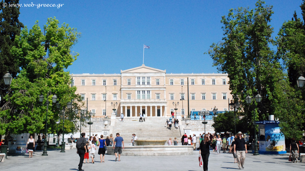 Τουριστικά έσοδα: Έφτασαν τα 21,3 δισ. ευρώ το 9μηνο του 2024