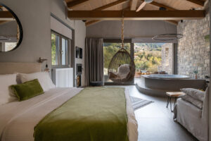 Evora Suites- Γαύρος, Καρπενησίου – Προσφορά Ιουνίου 2026